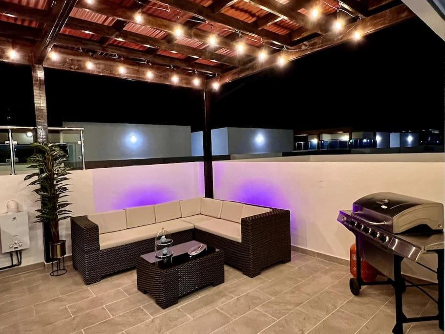 Апартаменти Outstanding Pent House W/Jacuzzi Сантьяго-де-лос-Трейнта-Кабальєрос Екстер'єр фото